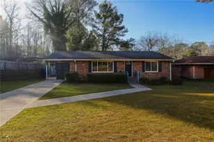 4572 Campbellton Rd SW, Atlanta, GA 30331 - Photo 1