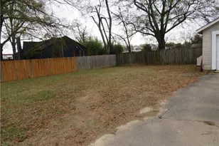 228 Marshall St, Cedartown, GA 30125 - Photo 8