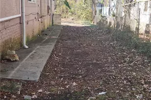 750 Alta Pl NW, Atlanta, GA 30318 - Photo 4