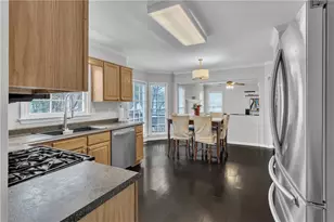 1103 Bailing Rd, Lawrenceville, GA 30043 - Photo 14