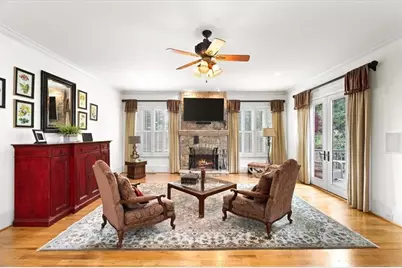 2252 Parkwood Place Court SE, Smyrna, GA 30080 - Photo 16