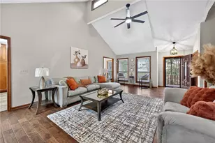 439 Sweetgum Dr, Woodstock, GA 30188 - Photo 4