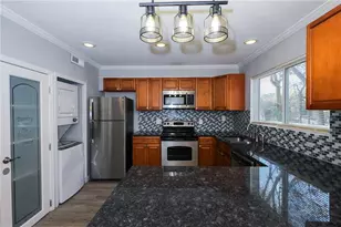 1277 Goodwin Rd NE, Atlanta, GA 30324 - Photo 8