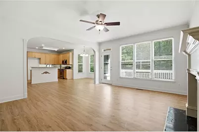 4025 Eyrie Farms Lane, Cumming, GA 30041 - Photo 4