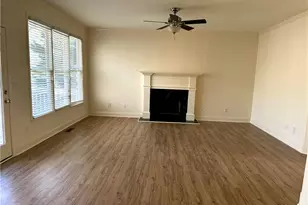 4025 Eyrie Farms Ln, Cumming, GA 30041 - Photo 4