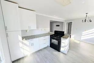 1960 Taylor Ave, East Point, GA 30344 - Photo 6