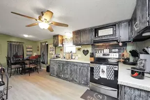 926 Silver Dollar Rd, Milner, GA 30257 - Photo 14