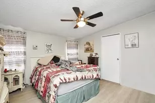 926 Silver Dollar Rd, Milner, GA 30257 - Photo 20