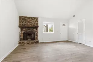 1252 Sherwood Dr, Norcross, GA 30093 - Photo 8