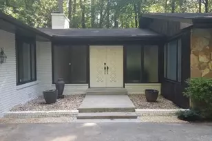 6068 Dee Ct, Stone Mountain, GA 30087 - Photo 1