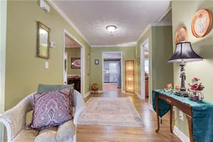 770 Hunters Ln, Loganville, GA 30052 - Photo 16