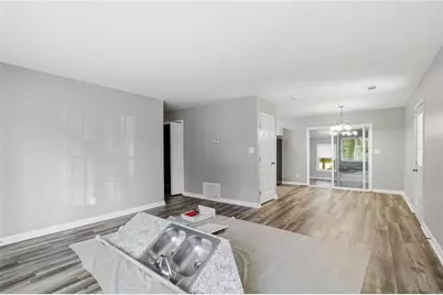 2007 Vicksburg Trail, Woodstock, GA 30189 - Photo 8