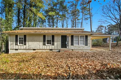 2007 Vicksburg Trail, Woodstock, GA 30189 - Photo 1