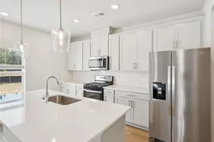 6925 Winchester Pl, Fairburn, GA 30213 - Photo 8