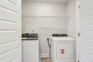 5960 Molo Ln, Cumming, GA 30041 - Photo 16