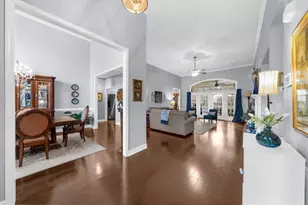 1847 Shaker Falls Ln, Lawrenceville, GA 30045 - Photo 2