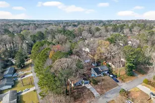 561 Pebble Creek Dr, Norcross, GA 30093 - Photo 30