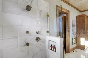 226 Round Top Rd, Mineral Bluff, GA 30559 - Photo 70