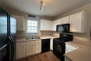 1943 Oakbluff Dr, Austell, GA 30106 - Photo 6