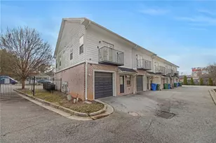 2042 Bolton Rd NW, Atlanta, GA 30318 - Photo 26