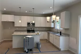 110 Cherry Gln Wy, Euharlee, GA 30120 - Photo 2