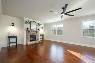 5875 Chestnut Drive, Cumming, GA 30040 - Photo 16