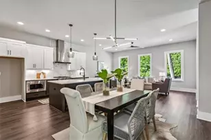 2144 Tidwell Ln, Atlanta, GA 30318 - Photo 10