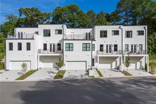 2144 Tidwell Ln, Atlanta, GA 30318 - Photo 18