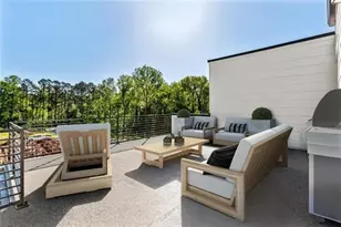 2144 Tidwell Ln, Atlanta, GA 30318 - Photo 4