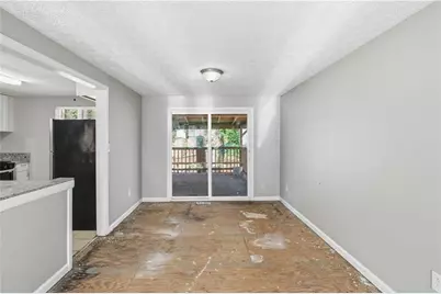 330 Hembree Forest Circle, Roswell, GA 30076 - Photo 8