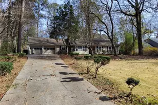 172 Middlesex Ln NW, Marietta, GA 30064 - Photo 2