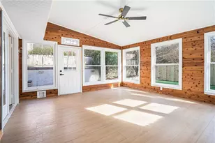 227 Triple Oaks Dr, Tucker, GA 30084 - Photo 10