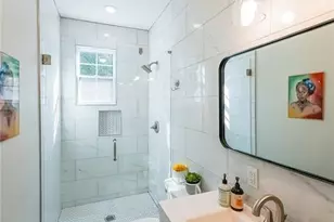 2409 Meadow Isle Ln, Lawrenceville, GA 30043 - Photo 18