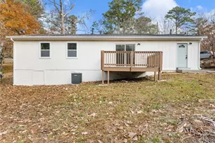 930 Woodbridge Dr NE, Conyers, GA 30012 - Photo 32