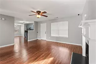 1910 Boulder Gate Dr, Ellenwood, GA 30294 - Photo 10