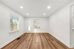 578 Alfred Rd NW, Atlanta, GA 30331 - Photo 8