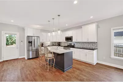 208 Mellrich Avenue NE, Atlanta, GA 30317 - Photo 4