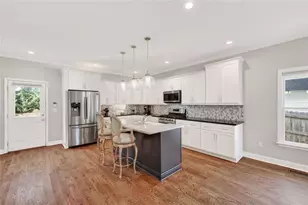 208 Mellrich Ave NE, Atlanta, GA 30317 - Photo 4