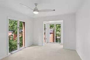 49 Willow Glen, Atlanta, GA 30342 - Photo 22