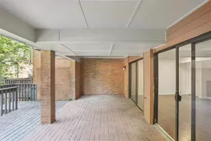 49 Willow Glen, Atlanta, GA 30342 - Photo 30