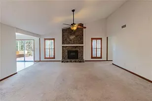 330 Broken Lance Pl, Alpharetta, GA 30022 - Photo 4