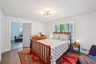 5077 Martindale Ln, Stone Mountain, GA 30088 - Photo 8