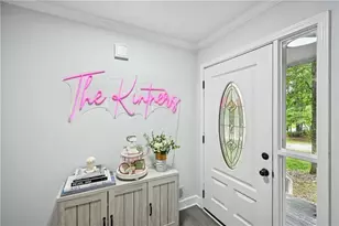 5077 Martindale Ln, Stone Mountain, GA 30088 - Photo 2