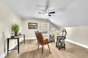 85 E Lake Dr NE, Atlanta, GA 30317 - Photo 40