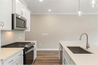 660 Sunstone Lane, Lawrenceville, GA 30043 - Photo 10