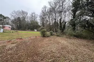 5827 Christopher Ln, Lithonia, GA 30058 - Photo 8