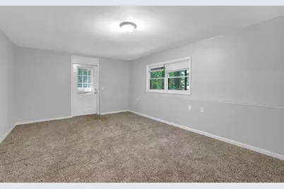 6708 Thornwood Court, Flowery Branch, GA 30542 - Photo 24