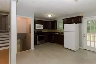 355 Shannon Way, Lawrenceville, GA 30044 - Photo 4