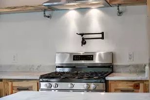 100 Walnut Trace, Mineral Bluff, GA 30559 - Photo 4