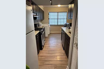 6354 Shannon Parkway #30E, Union City, GA 30291 - Photo 10